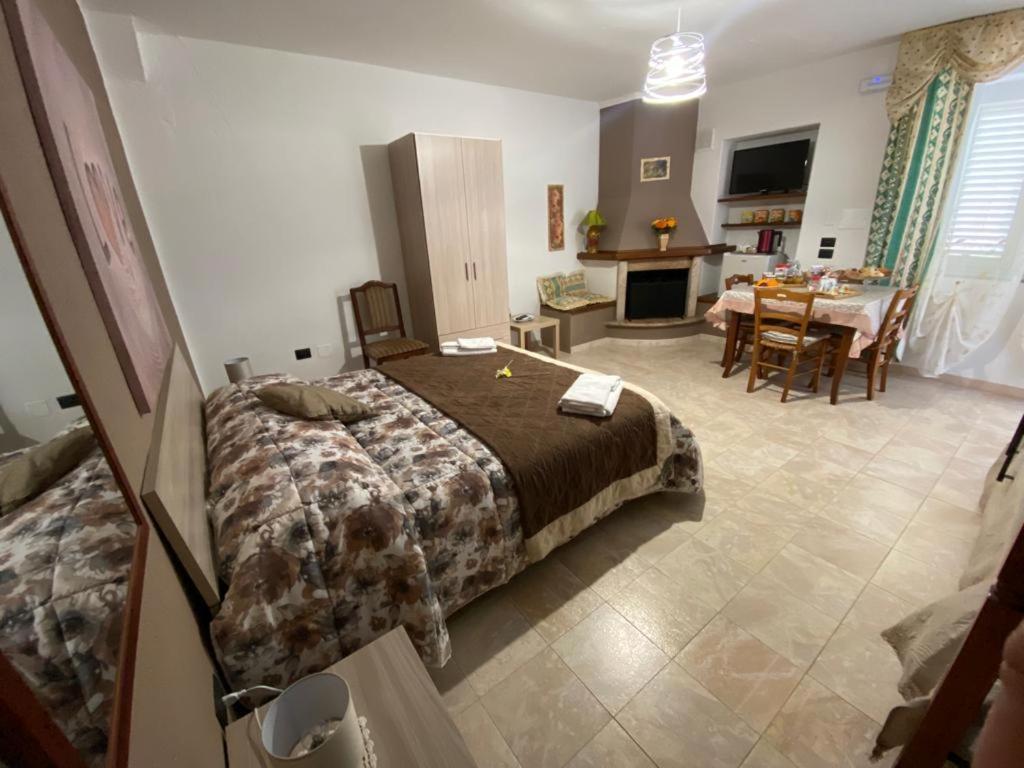 B&B La Sirenetta ディアマンテ エクステリア 写真