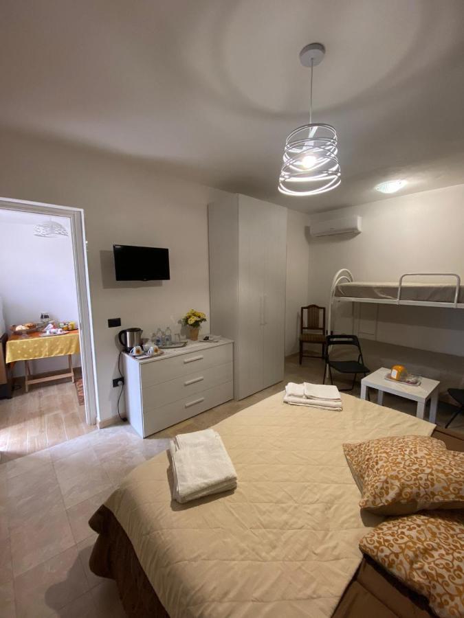 B&B La Sirenetta ディアマンテ エクステリア 写真